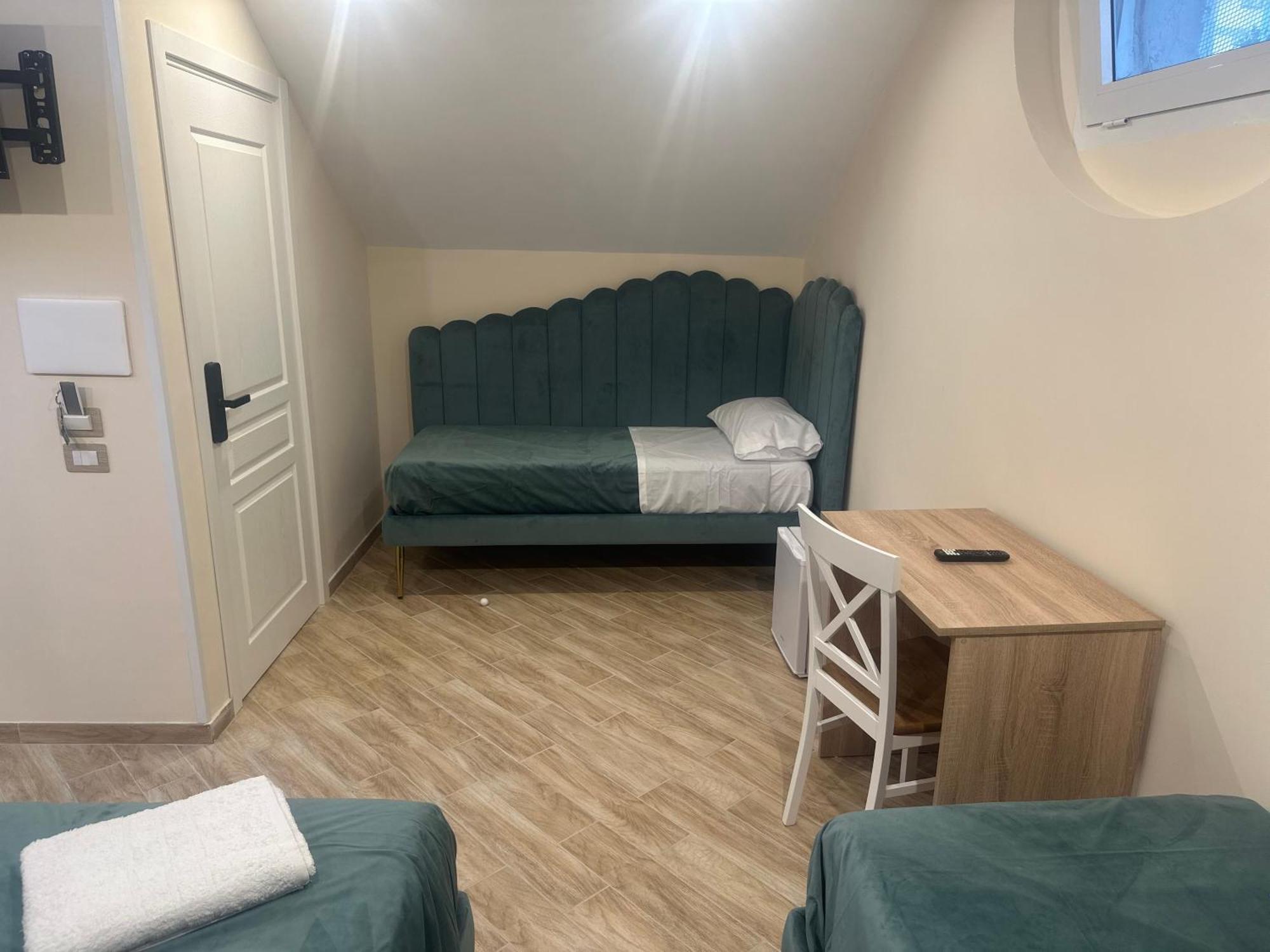 Attic Room Νάπολη Εξωτερικό φωτογραφία