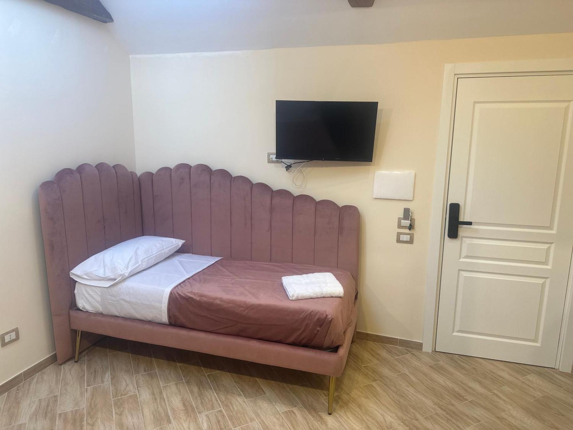 Attic Room Νάπολη Εξωτερικό φωτογραφία